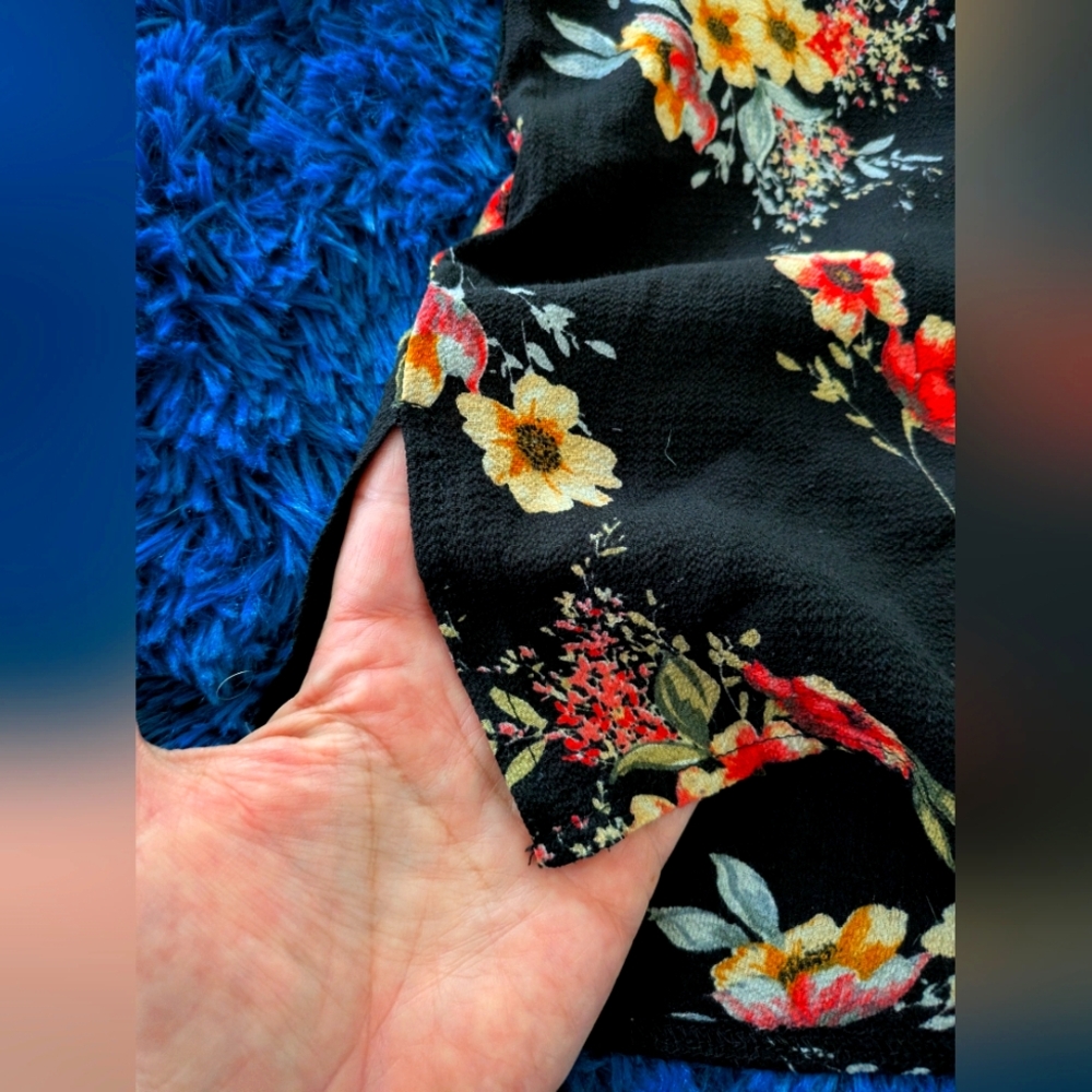 Blouse - Picture 4 of 5
